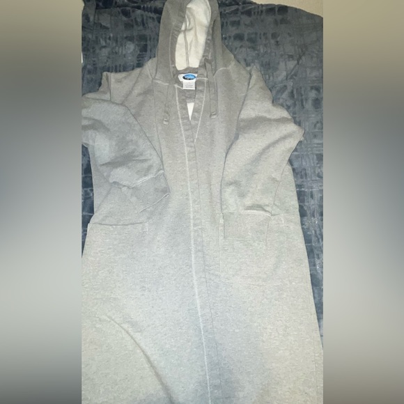 Boxing Robe - Picture 5 of 6